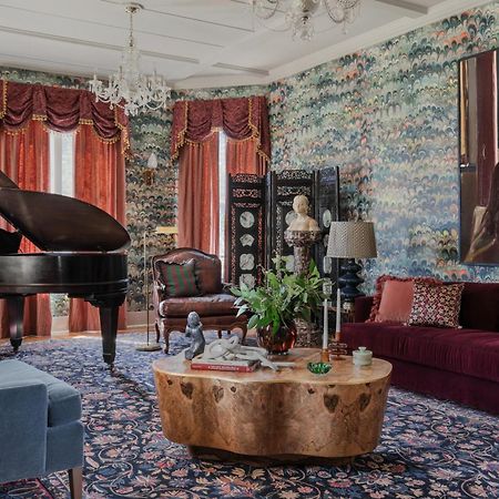 Bed and Breakfast The Menagerie Fredericksburg Esterno foto